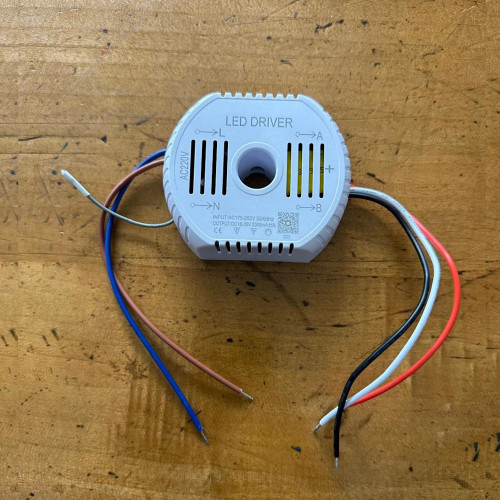 Двухканальный LED драйвер DC18–26V 2000mA для двухцветной ленты в люстрах и светильниках