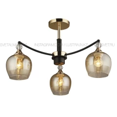 Потолочная люстра на 3 плафона