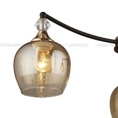 Потолочная люстра на 3 плафона