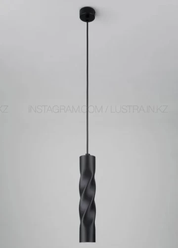 Элегантный подвес предназначен для акцентного освещения. Цвет черный. Регулируемая высота шнура.