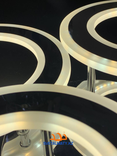 Потолочная люстра в виде 4 кольца L609-2+2 CR