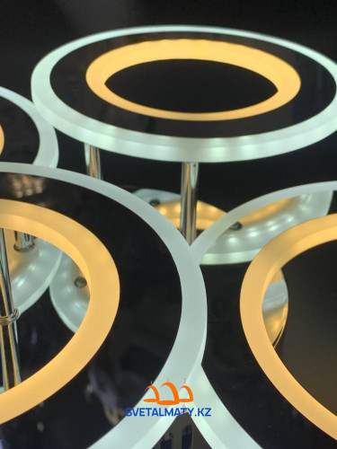 Потолочная люстра в виде 4 кольца L609-2+2 CR