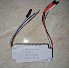 Драйвер LED с поддержкой инфракрасного пульта (50–80W×2, 240mA, 150–250V)