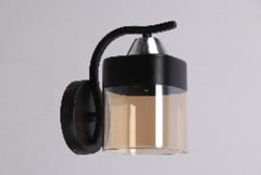 Настенный светильник с шнуровым  выключателем M225B/1 BK