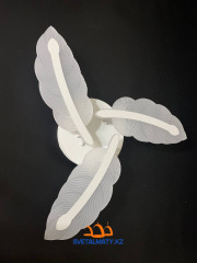 Креативная LED люстра из перьев 7245-3