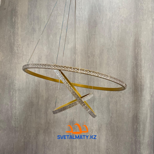 Подвесная люстра на 3 кольца золотистым цвете