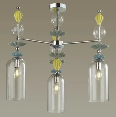 Люстра потолочная на 3 лампы, стекло прозрачное. Цоколь E14. Код T001/3CR