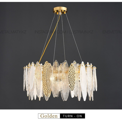 Хрустальная люстра на 8 ламп, цоколь Е14. Диаметр 80см